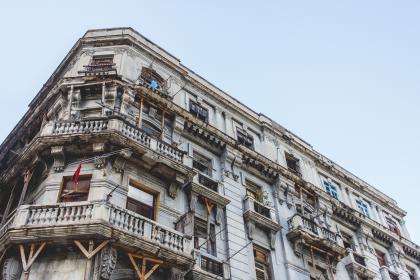 畅享无广告观影体验：青苹果影视YY4480无广告版推荐